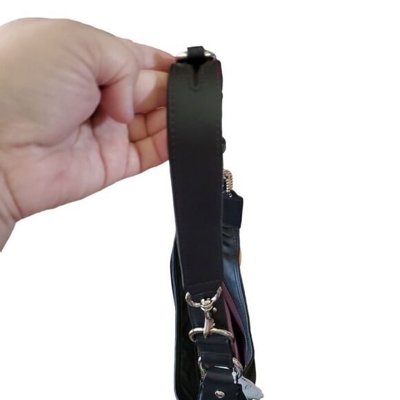 Authentic Coach Black purse - Picture 5 of 6